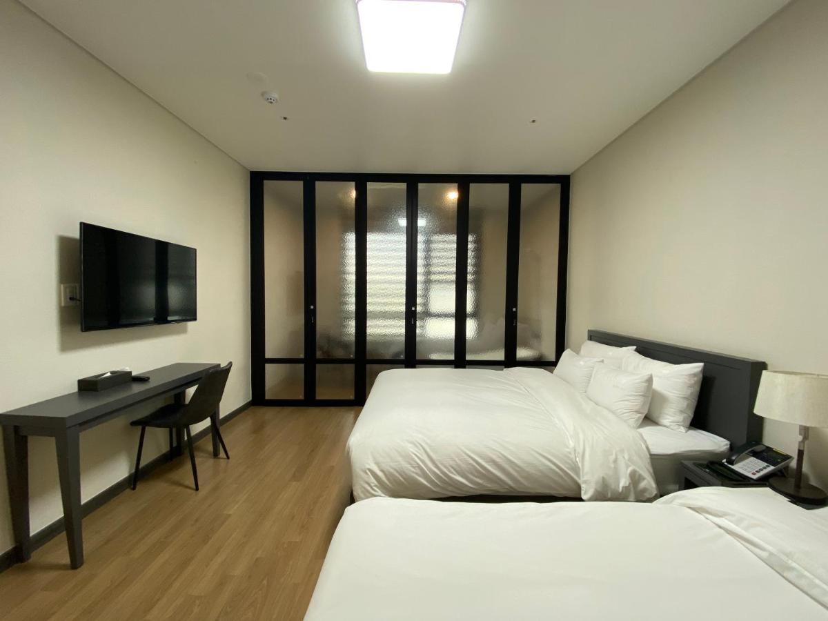 Hotel Daoom Ulszan Kültér fotó