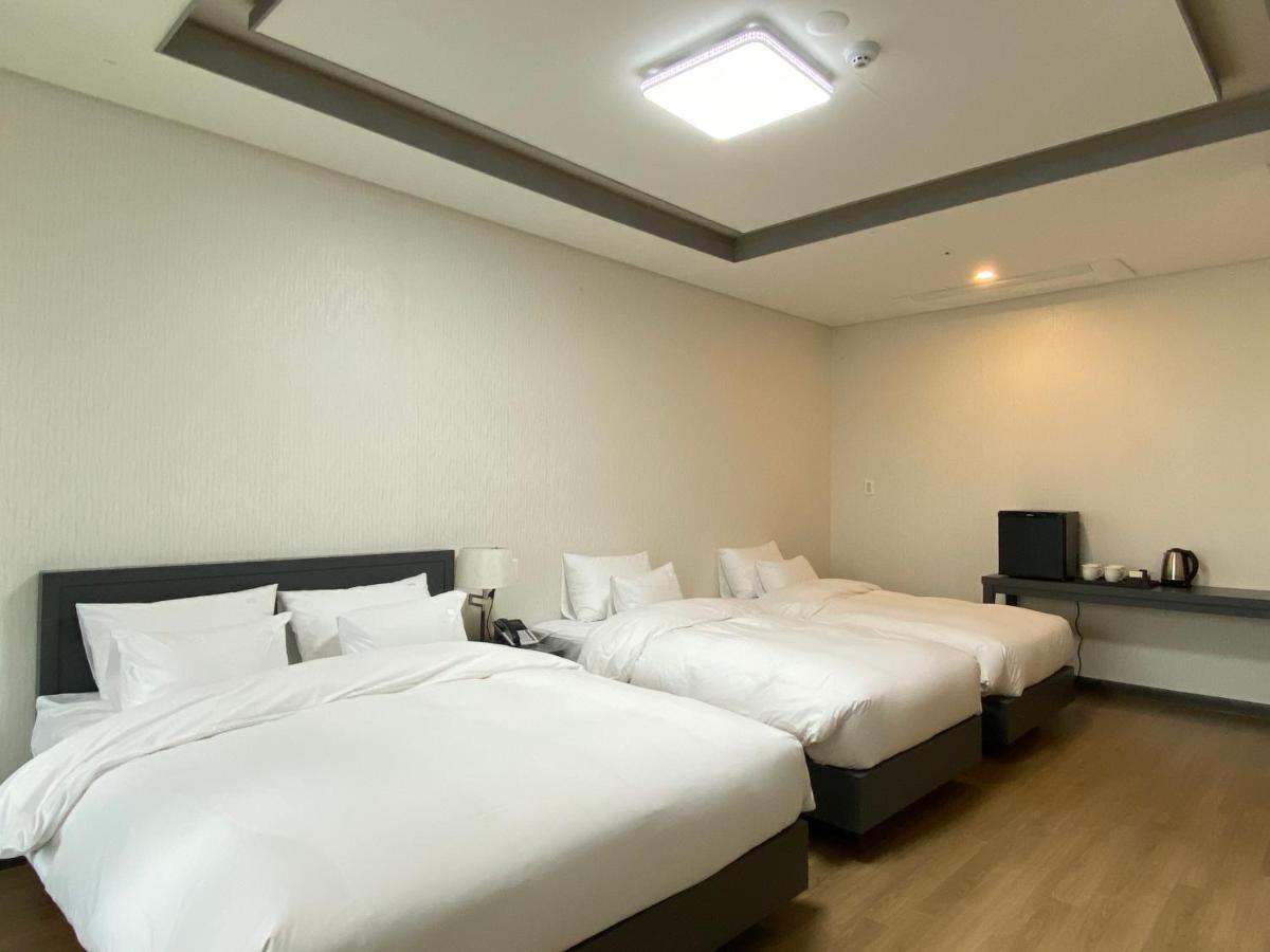 Hotel Daoom Ulszan Kültér fotó