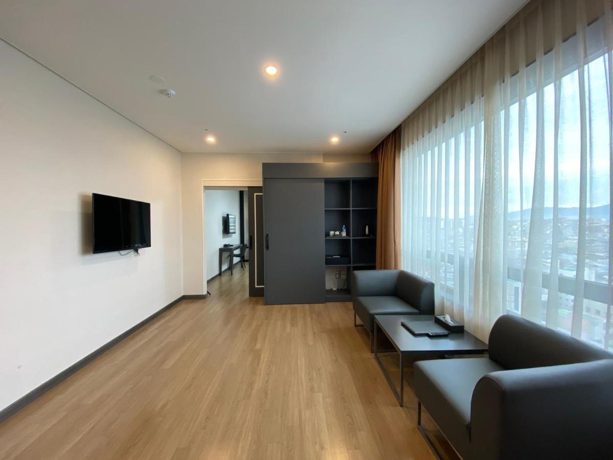 Hotel Daoom Ulszan Kültér fotó