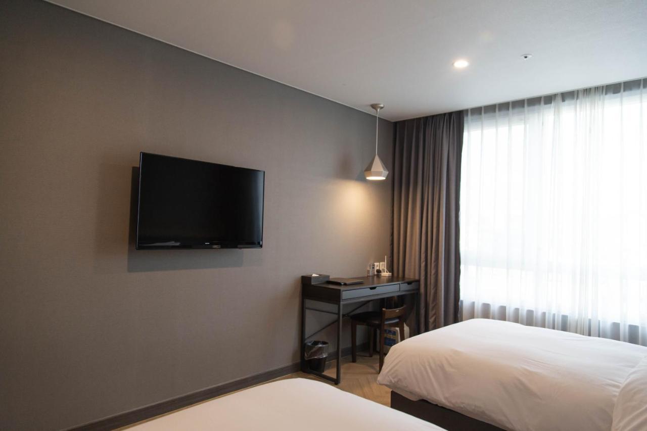 Hotel Daoom Ulszan Kültér fotó